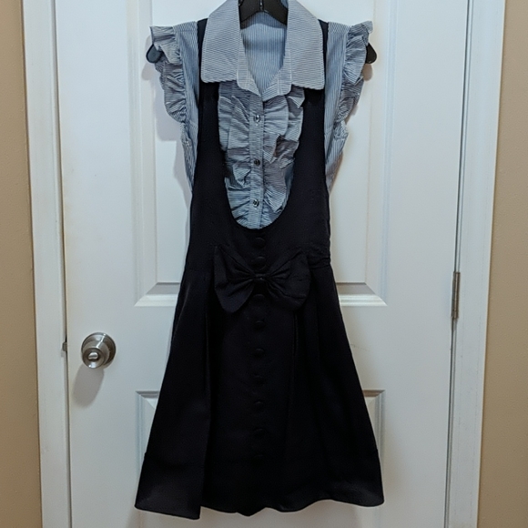 Ravi Famous London Top - Picture 6 of 8